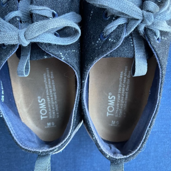 Tom’s lace up casual sneaker size 9 - Picture 6 of 7
